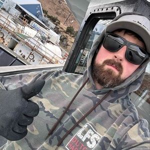 Meet your Posher, Dylan